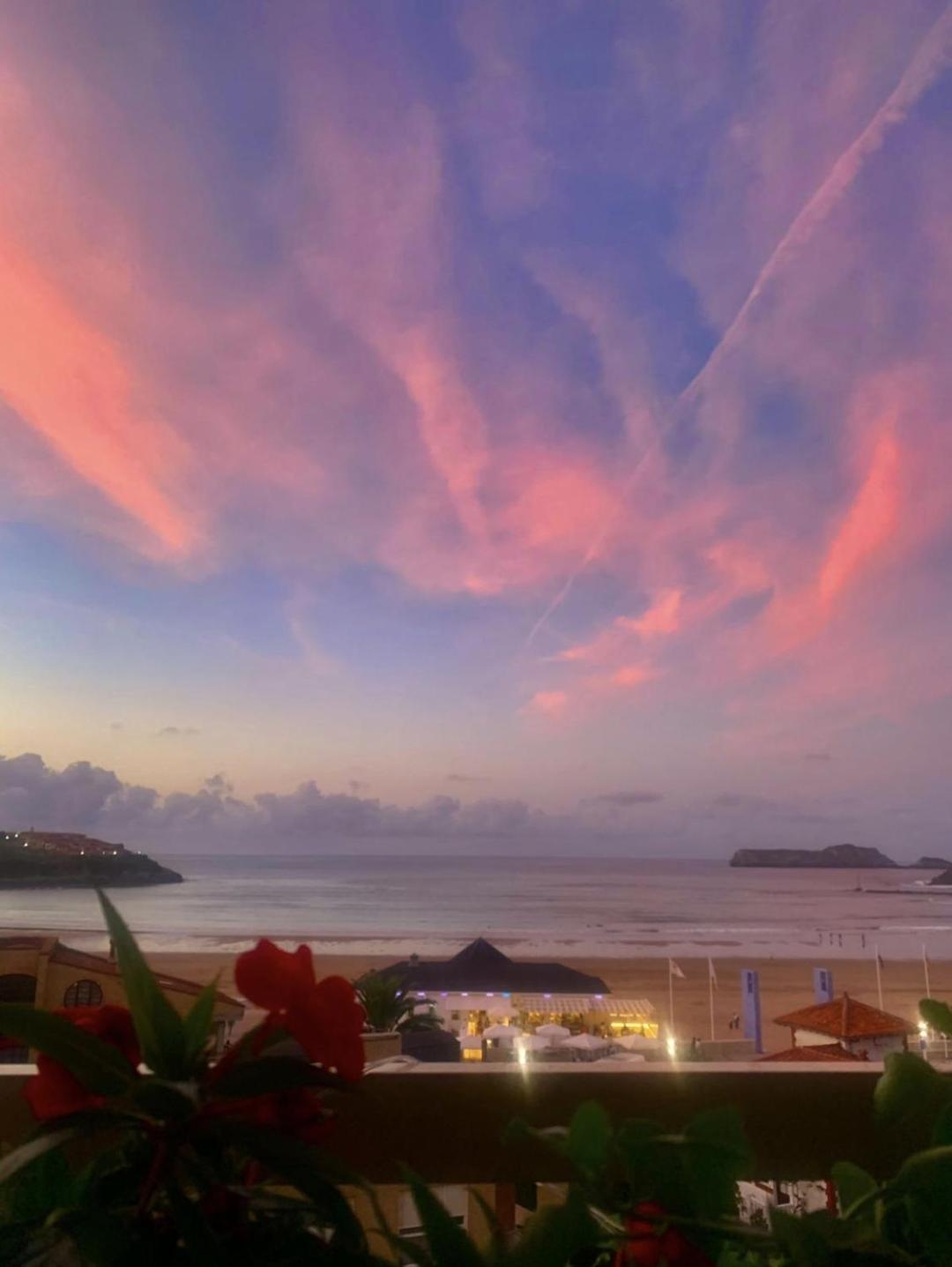 Dona Carmen Playa Boutique Apartment Suances Bagian luar foto